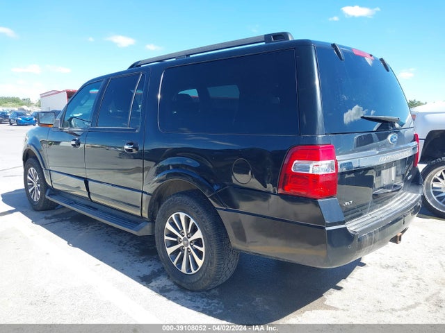 Ford Expedition El Xlt 2015 1FMJK1JT6FEF48332 Image 3
