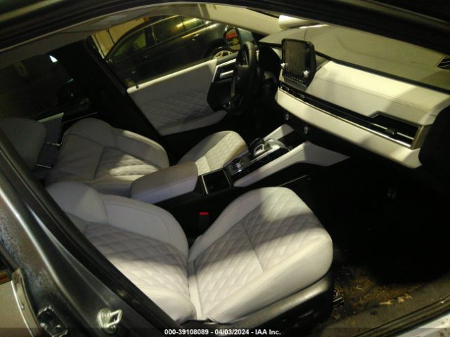 JA4J4VA85PZ037555 Mitsubishi Outlander Sel 2.5 S-awc