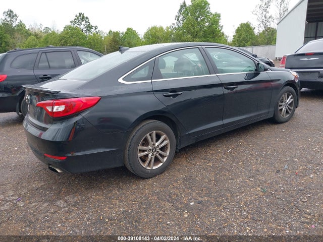Hyundai Sonata 2017 5NPE24AF4HH563271 Image 4