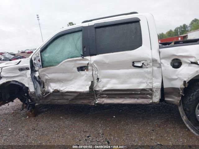 1FTEW1E53KFB12158 Ford F-150 Lariat