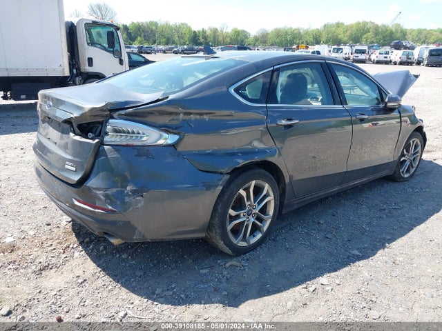 Ford FUSION SEL 2019 3FA6P0CD5KR144799 Image 4
