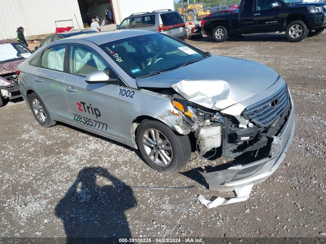 Hyundai Sonata 2017 5NPE24AF2HH577928 Image 1