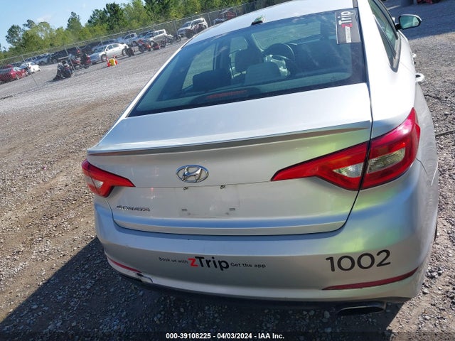Hyundai Sonata 2017 5NPE24AF2HH577928 Image 16