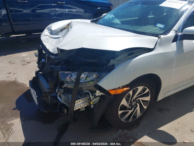 Honda Civic Lx 2019 SHHFK7H32KU204006 Image 17