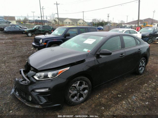 3KPF24AD9LE210637 KIA Forte Lxs