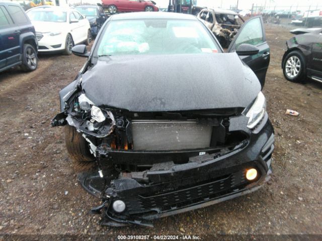 3KPF24AD9LE210637 KIA Forte Lxs
