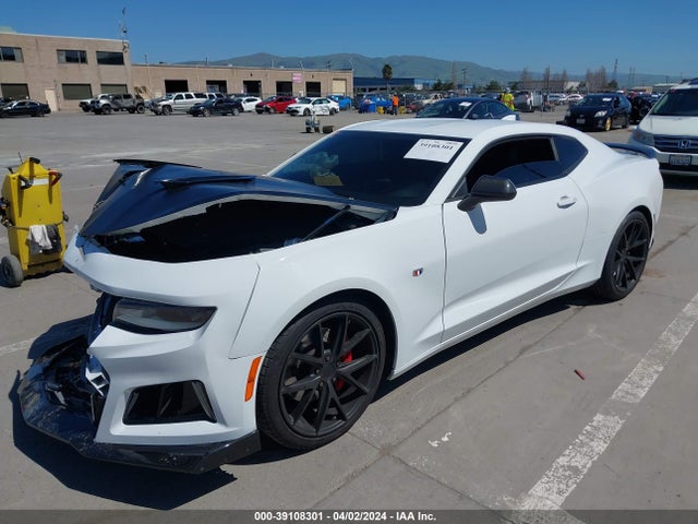 Chevrolet CAMARO 2SS 2017 1G1FH1R71H0151362 Image 2