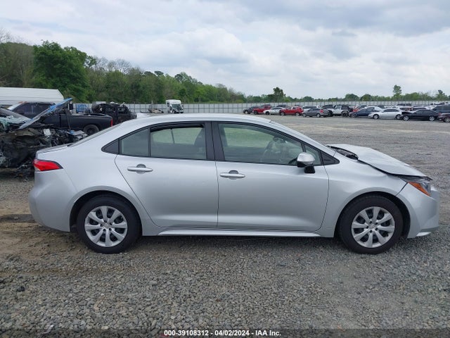 Toyota COROLLA LE 2022 JTDEPMAE4N3004397 Image 13