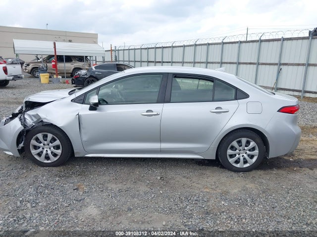 Toyota COROLLA LE 2022 JTDEPMAE4N3004397 Image 14