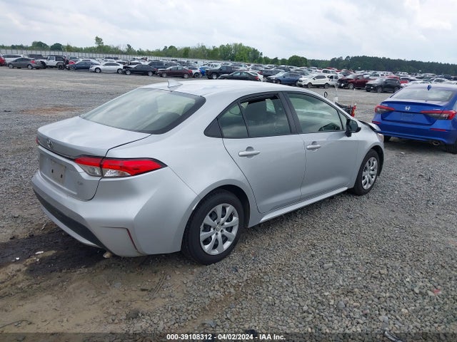 Toyota COROLLA LE 2022 JTDEPMAE4N3004397 Image 4