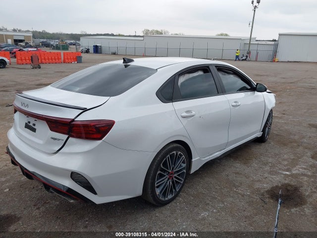 KIA FORTE GT 2023 3KPF44AC0PE595836 Image 4