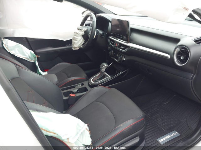 KIA FORTE GT 2023 3KPF44AC0PE595836 Image 5