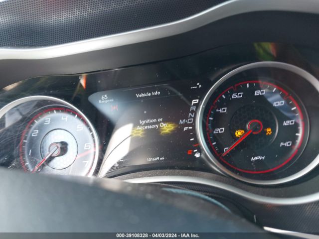 2C3CDXHG9JH113538 Dodge Charger Sxt Plus Rwd