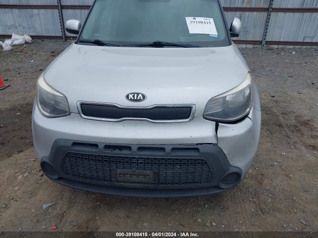 KIA Soul 2015 KNDJN2A29F7772885 Image 6