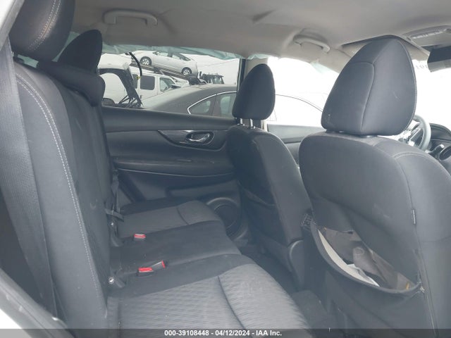 Nissan ROGUE S 2017 KNMAT2MT1HP580731 Image 8