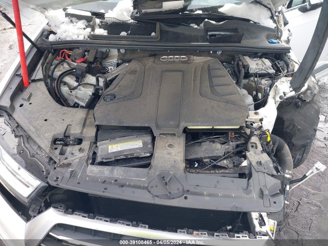 WA1LHAF71HD041459 Audi Q7 2.0t Premium