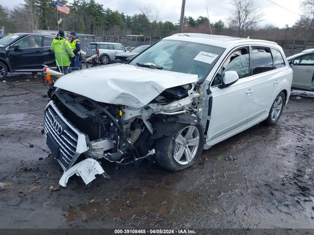 WA1LHAF71HD041459 Audi Q7 2.0t Premium