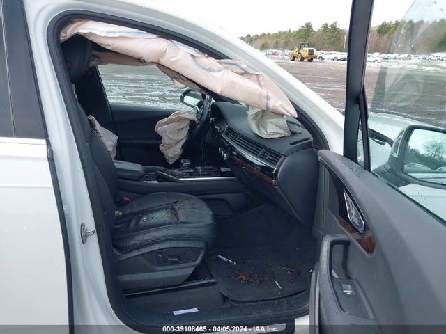 WA1LHAF71HD041459 Audi Q7 2.0t Premium
