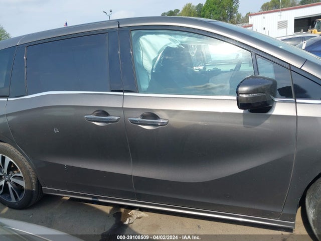 Honda Odyssey Elite 2018 5FNRL6H97JB087497 Image 14
