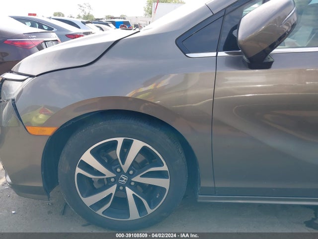 Honda Odyssey Elite 2018 5FNRL6H97JB087497 Image 22