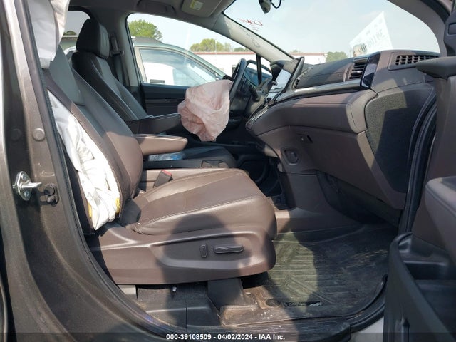 Honda Odyssey Elite 2018 5FNRL6H97JB087497 Image 5
