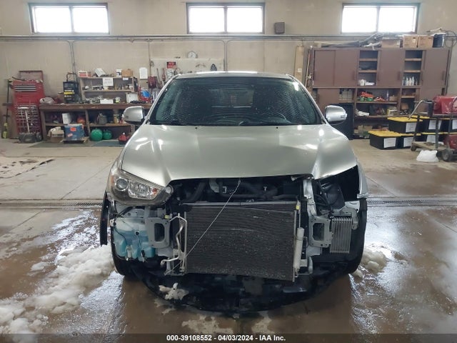 JA4AP4AU2KU011550 Mitsubishi Outlander Sport 2.0 Se