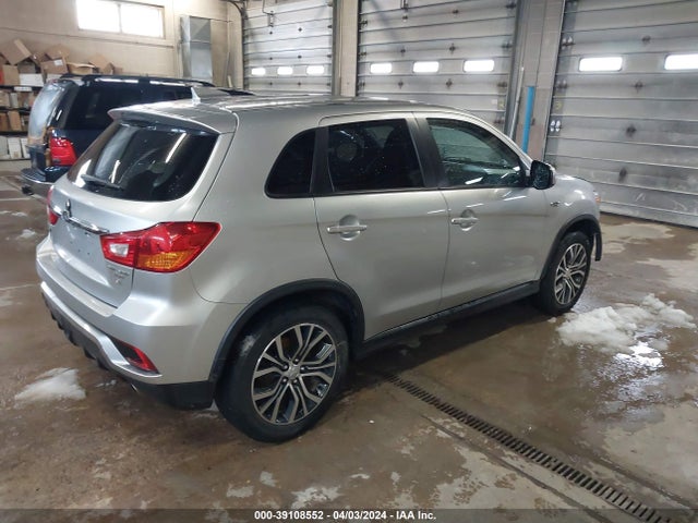 JA4AP4AU2KU011550 Mitsubishi Outlander Sport 2.0 Se