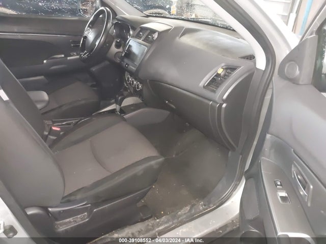 JA4AP4AU2KU011550 Mitsubishi Outlander Sport 2.0 Se