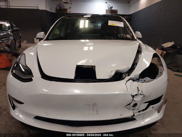 Tesla Model 3 Rear-wheel Drive 2022 5YJ3E1EA8NF317796 Image 12