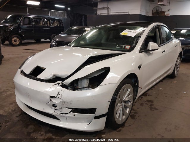 Tesla Model 3 Rear-wheel Drive 2022 5YJ3E1EA8NF317796 Image 2