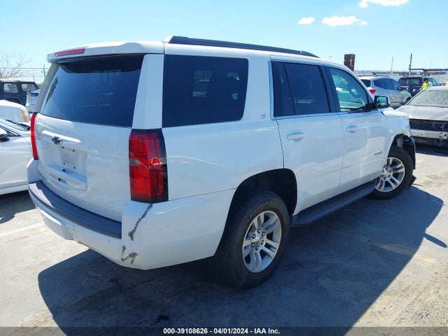 Chevrolet Tahoe Lt 2018 1GNSCBKC7JR381577 Image 4