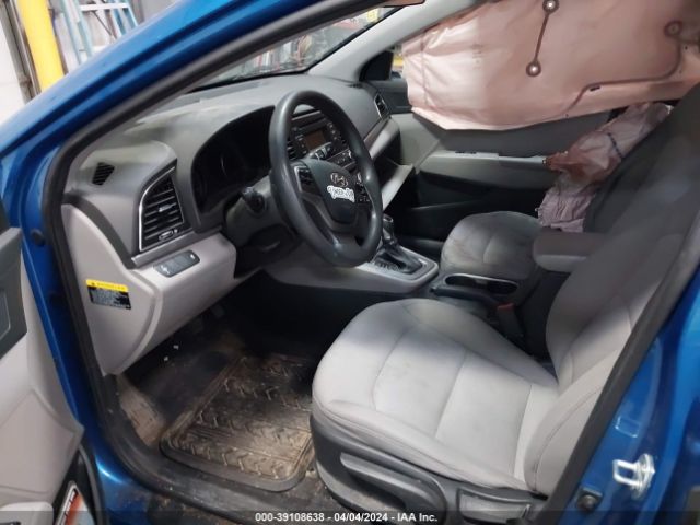5NPD74LF5HH212704 Hyundai ELANTRA SE