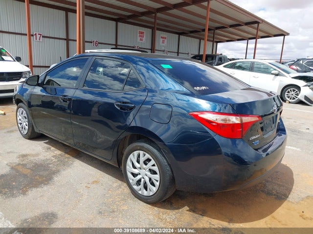 Toyota COROLLA LE 2018 2T1BURHE9JC991241 Image 3