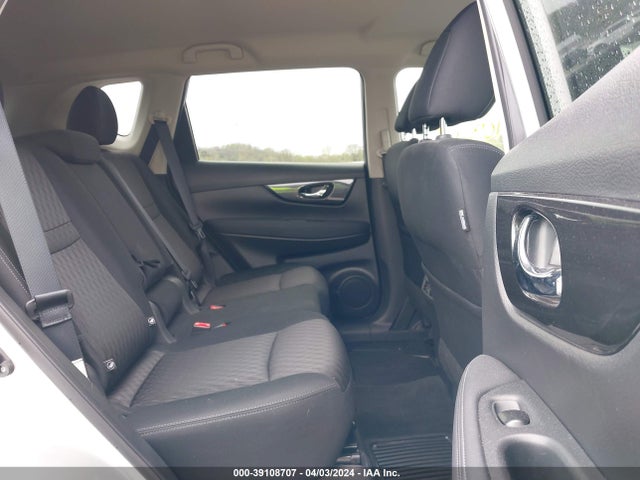 Nissan ROGUE SV 2018 KNMAT2MT3JP612827 Image 8