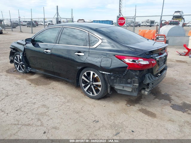 Nissan Altima 2.5 Sr 2018 1N4AL3AP5JC118060 Image 3