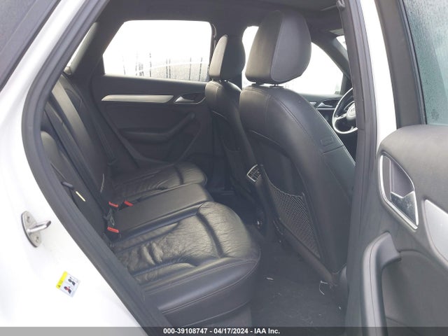 WA1HCCFS5HR016152 Audi Q3 2.0t Premium