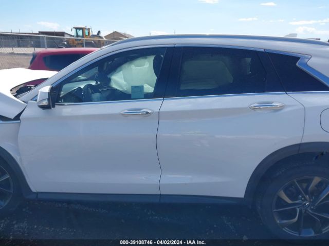 3PCAJ5M31KF104438 Infiniti Qx50 Essential