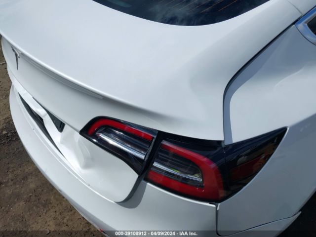 5YJ3E1EA1JF162177 Tesla Model 3 Long Range/mid Range