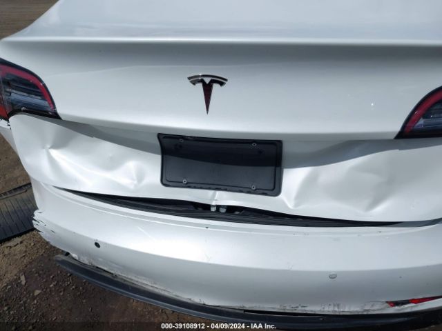 5YJ3E1EA1JF162177 Tesla Model 3 Long Range/mid Range