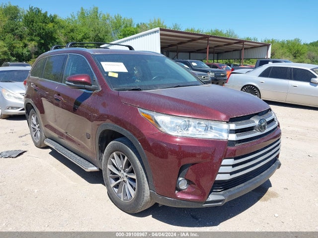 Toyota Highlander Xle 2019 5TDJZRFH3KS943107 Image 1
