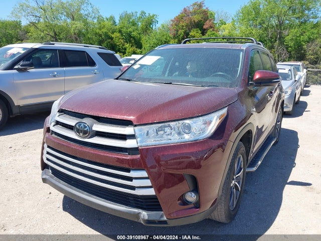 Toyota Highlander Xle 2019 5TDJZRFH3KS943107 Image 2
