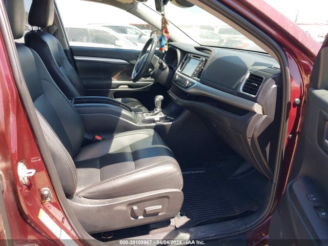 Toyota Highlander Xle 2019 5TDJZRFH3KS943107 Image 5
