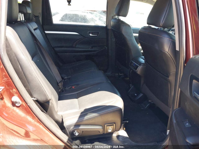 Toyota Highlander Xle 2019 5TDJZRFH3KS943107 Image 8
