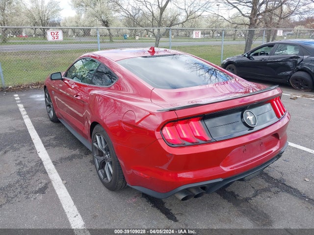 Ford Mustang Ecoboost Premium Fastback 2021 1FA6P8TD4M5116996 Image 3