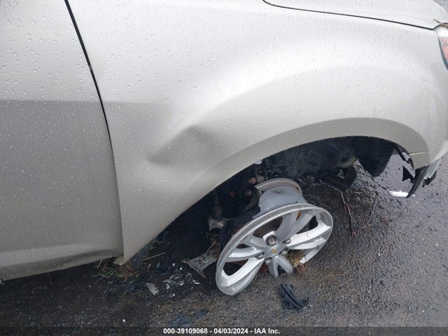 Chevrolet EQUINOX LT 2016 2GNALCEK4G1154742 Image 6