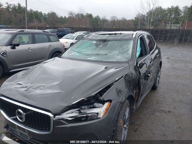 Volvo Xc60 T5 Momentum 2018 YV4102RK7J1075615 Image 6