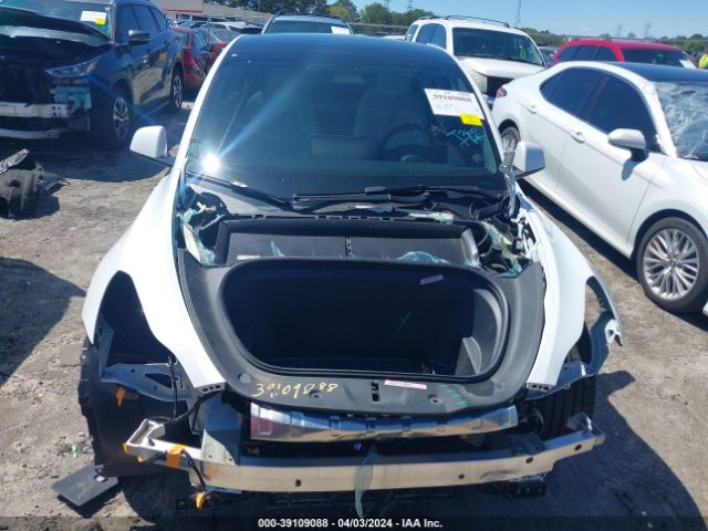 7SAYGDEF8NF516783 Tesla Model Y Performance Dual Motor All-wheel Drive