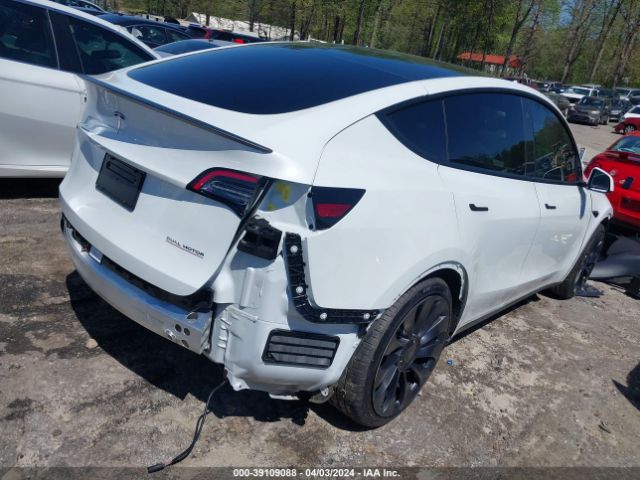 7SAYGDEF8NF516783 Tesla Model Y Performance Dual Motor All-wheel Drive