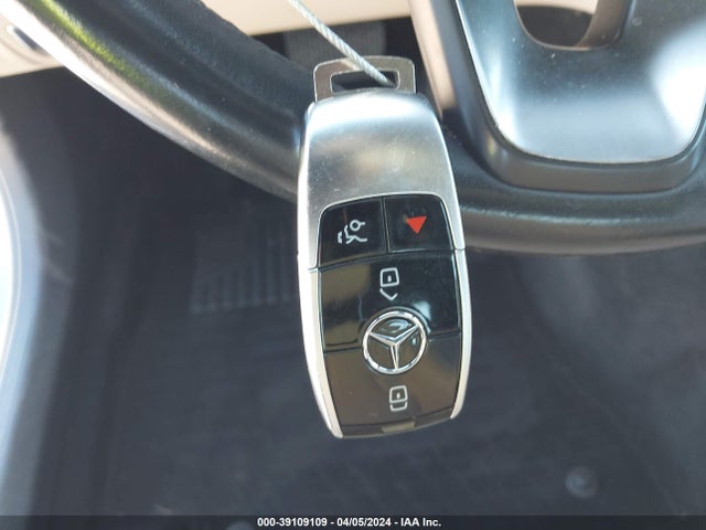 Mercedes-Benz E 300 2018 WDDZF4JB4JA427261 Image 11