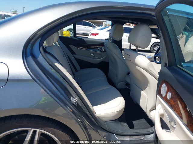 Mercedes-Benz E 300 2018 WDDZF4JB4JA427261 Image 8